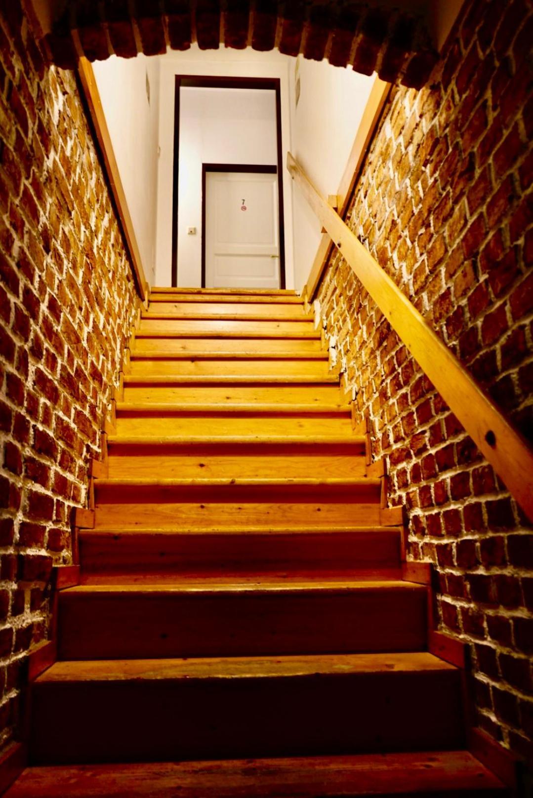 U6 Schoepfwerk Hostel 1 Vienna Luaran gambar