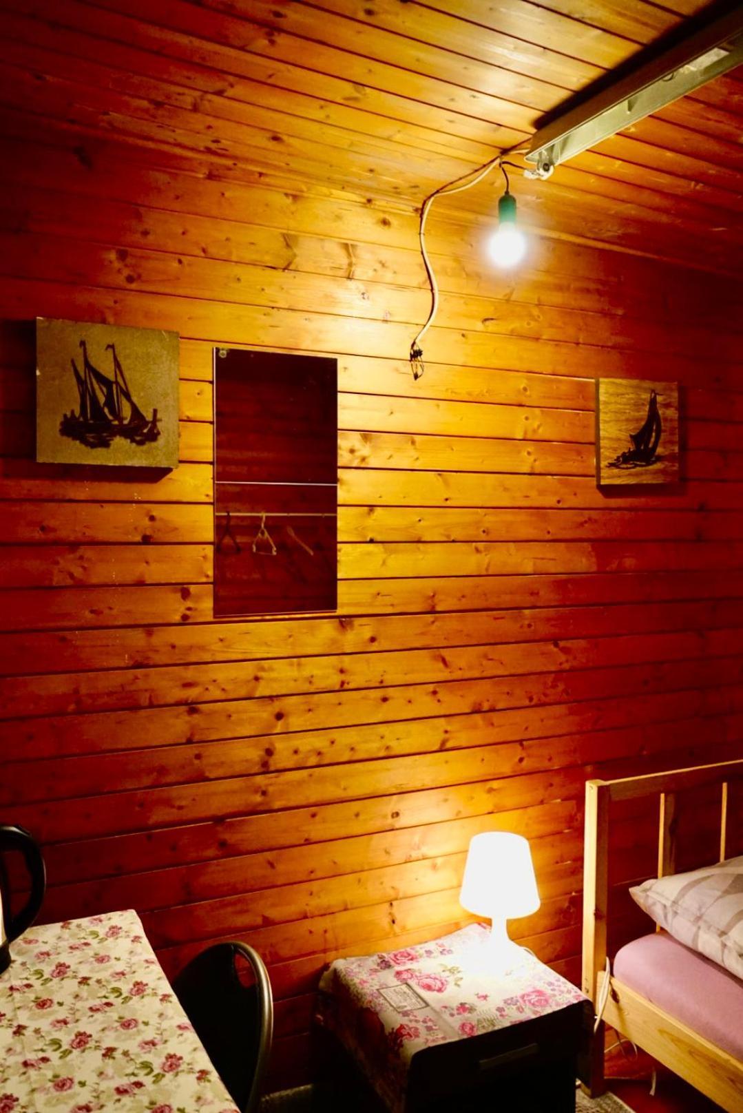 U6 Schoepfwerk Hostel 1 Vienna Luaran gambar